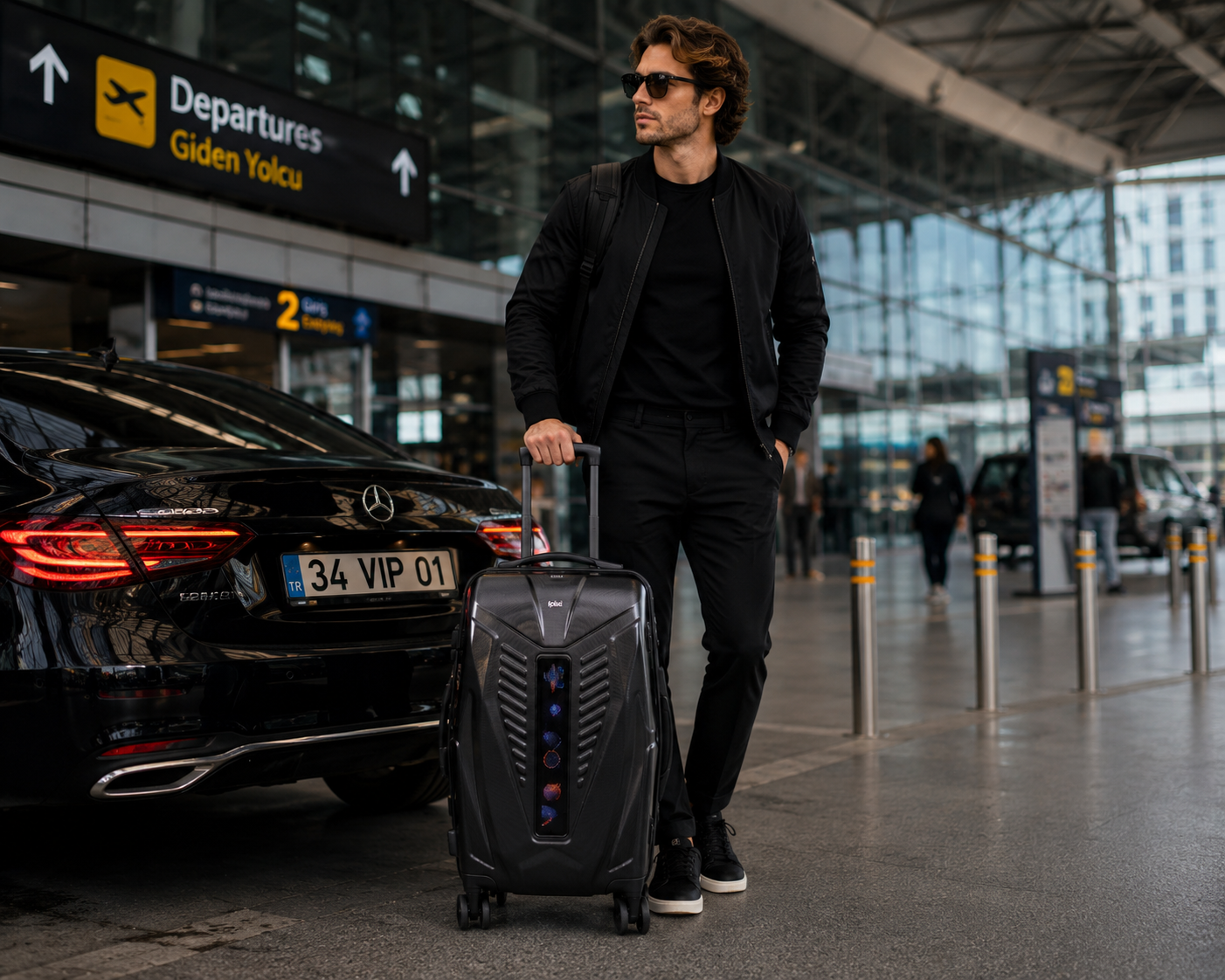 iPixi - Galaxy Voyager LED Smart Travel Black Suitcase